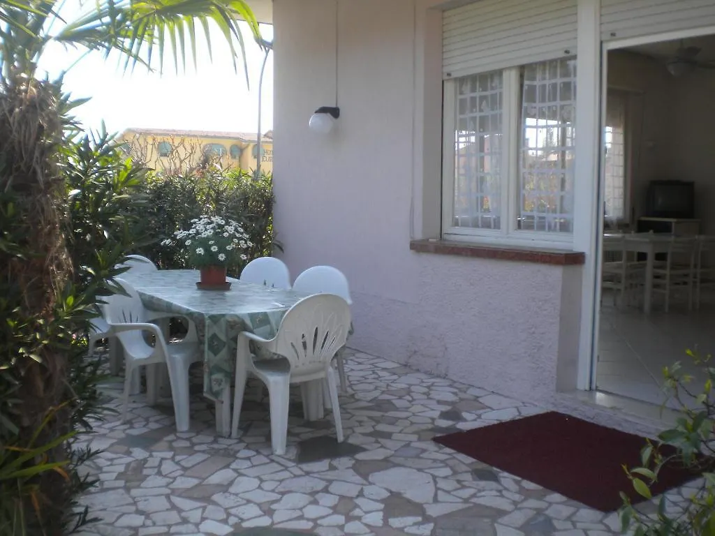 Apartment Residence Poggio Al Lago Sirmione Italy