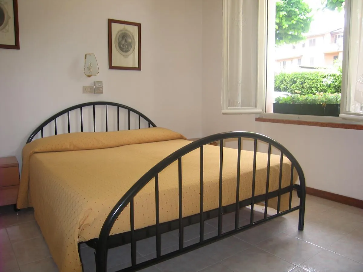 Residence Poggio Al Lago Sirmione Apartment