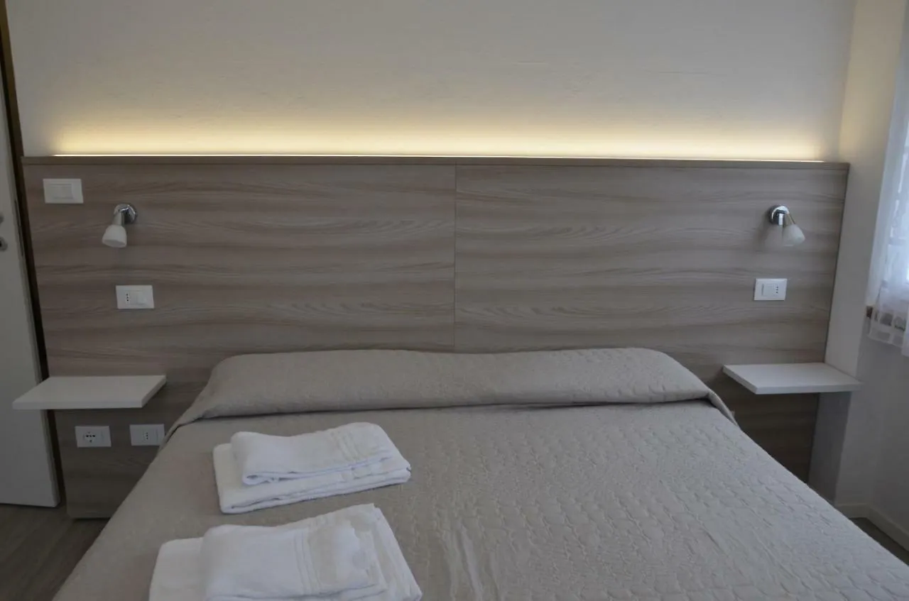 Residence Poggio Al Lago Sirmione
