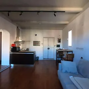 Mount Flower Trastevere Apt , Rzym Włochy