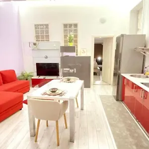 Yes, Yes! Lovely Good Amenities Center Appartamento Budapest