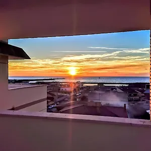 Vuel Sea View House -10 Minutes From The Airport , Fiumicino Włochy