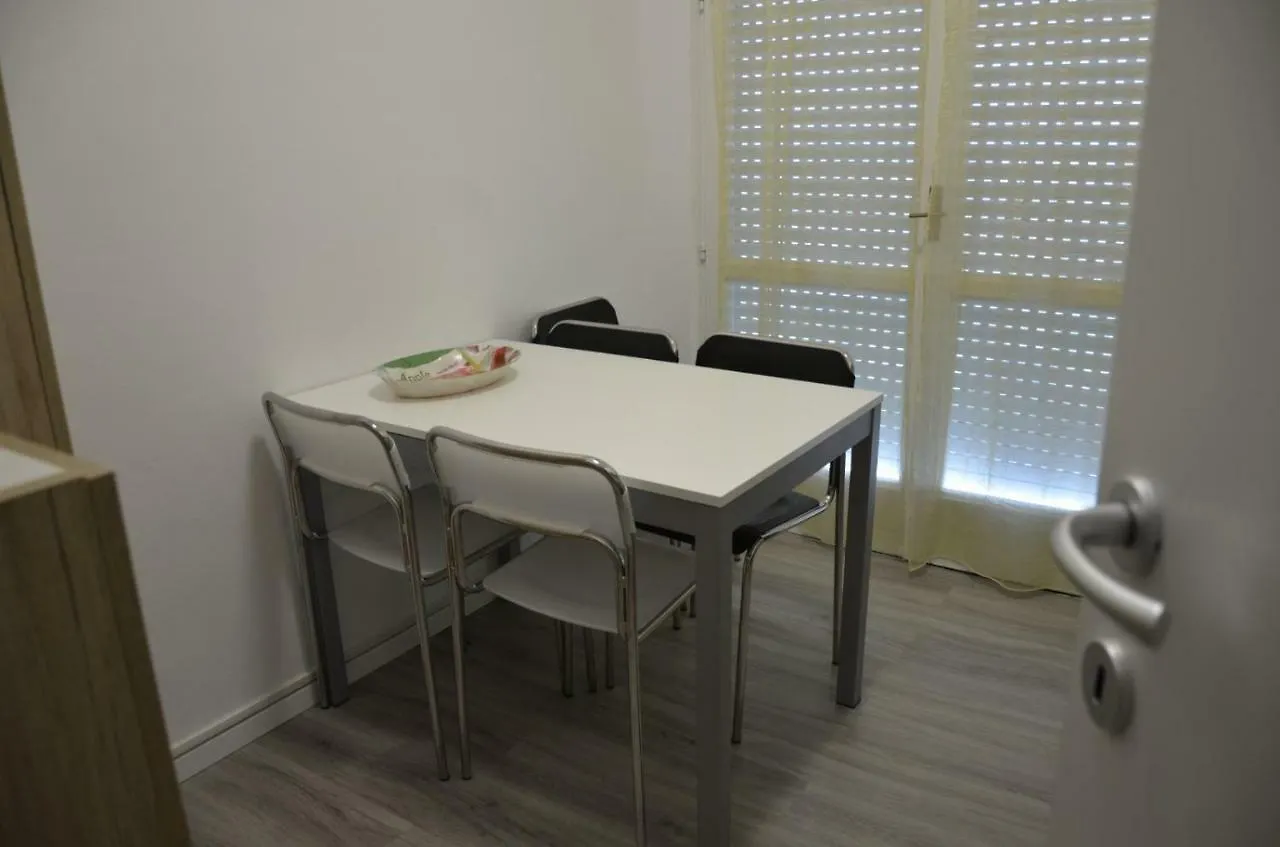 Residence Poggio al Lago Sirmione Italia